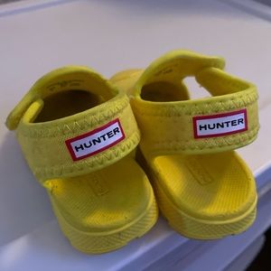 Hunter shoes